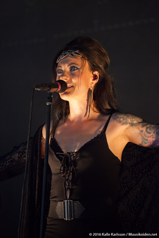 Mira Luoti Mira Luoti | Mira Luoti Ruisrockissa 2016